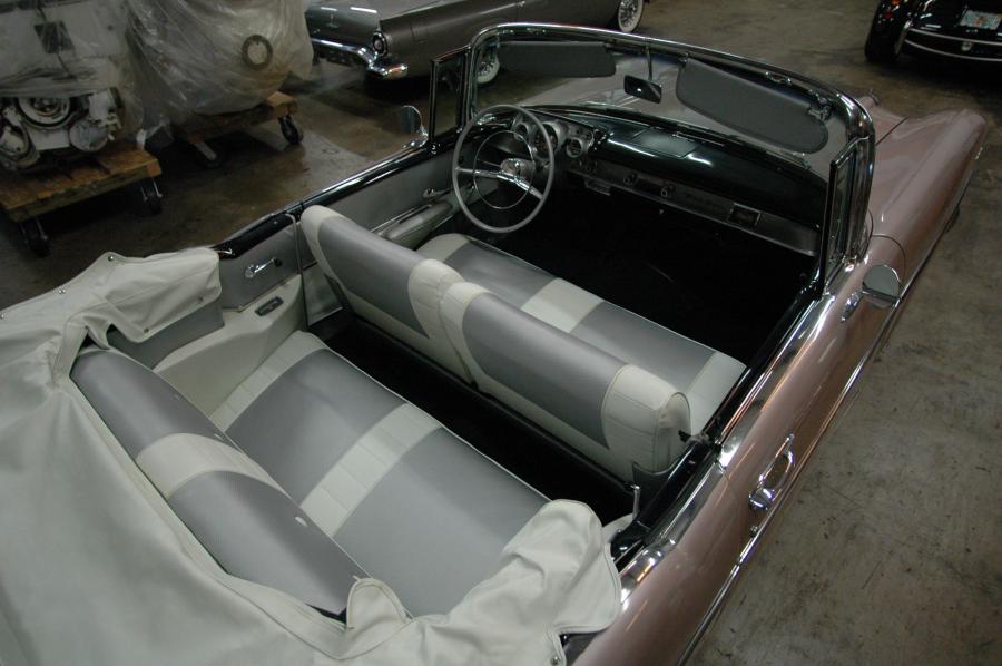  Chevrolet Bel Air 2-Door Convertible 1957 года  (фото 3 из 13)